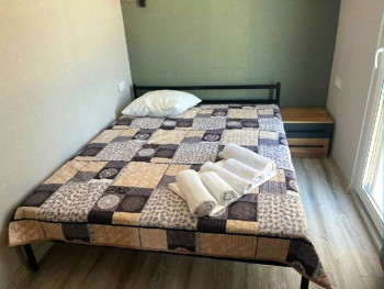 3402