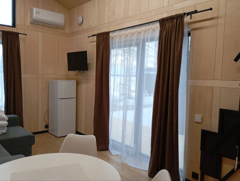 Четырёхместный Барнхаус с видом на озеро — фото 7