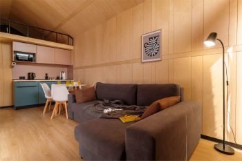 Четырёхместный Барнхаус с видом на озеро — фото 5