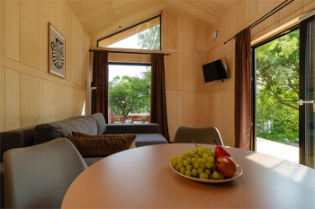 Четырёхместный Барнхаус на берегу озера — фото 17