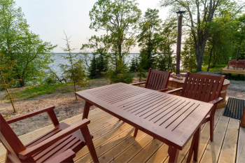 Четырёхместный Барнхаус на берегу озера — фото 20