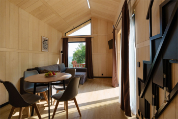 Четырёхместный Барнхаус на берегу озера — фото 18