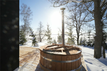 Четырёхместный Барнхаус на берегу озера — фото 6