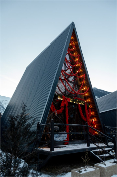 Коттедж Brown House — фото 1