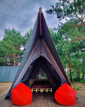 690