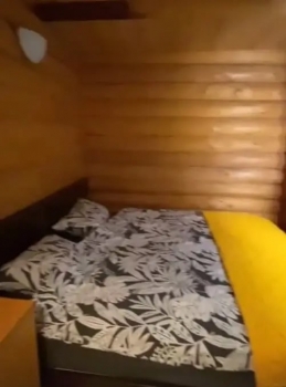 232
