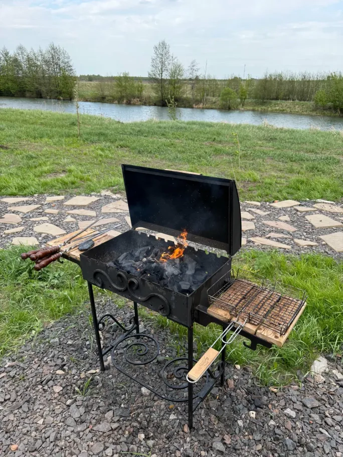 Дома с чаном у реки