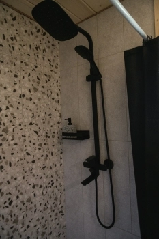 179